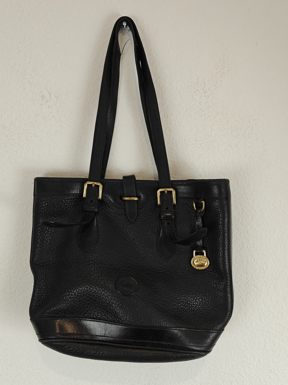 VTG Y2K Dooney & Bourke Pebbled Leather Bucket Tote Brass Hardware Shoulder Bag